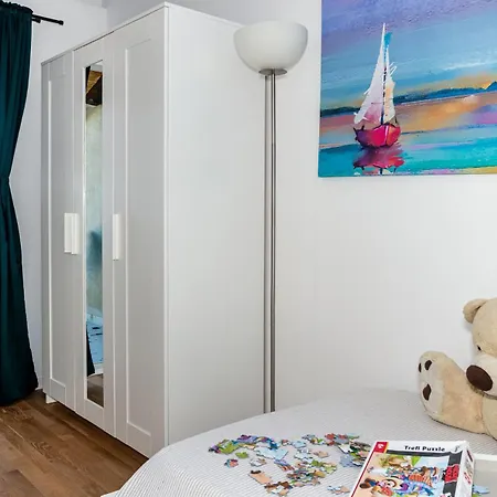Olive Seaview Oasis *